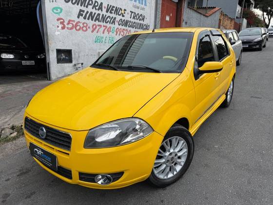 FIAT PALIO 1.8 MPI R 8V FLEX 4P MANUAL FIAT PALIO 1.8 MPI R 8V FLEX 4P MANUAL
